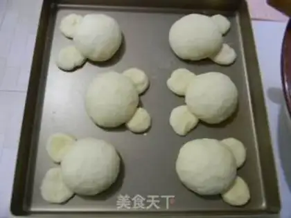Make Coconut milk, yellow-faced bear bread step 11