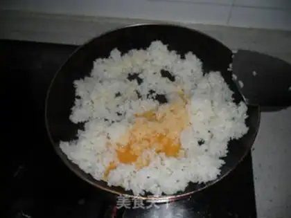 Make Shrimp rice step 3
