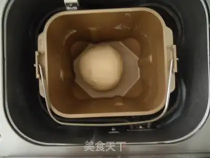 Make Coco Spiral Bread step 2