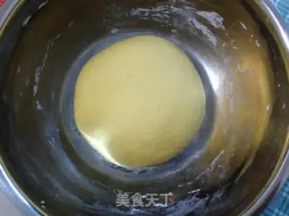 Make Golden pumpkin nest step 2
