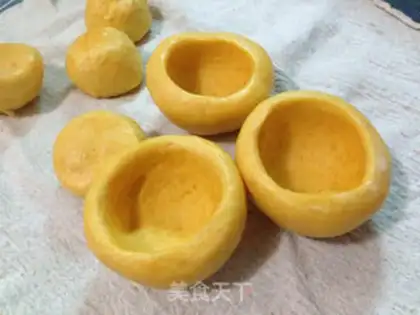 Make Golden pumpkin nest step 12