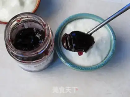 Make Blueberry yogurt step 4