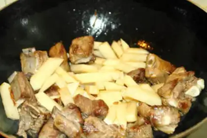 Make Quick chop gravy step 5