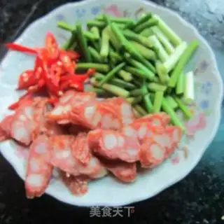 Make Dry-burn garlic sausage step 1