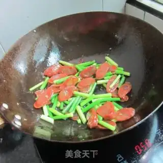 Make Dry-burn garlic sausage step 6