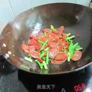 Make Dry-burn garlic sausage step 7