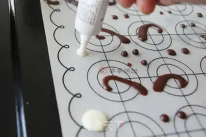 Make A lamb cake step 11