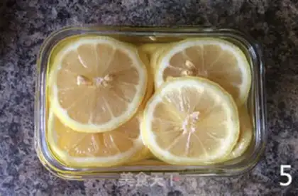 Make Honey lemonade step 4