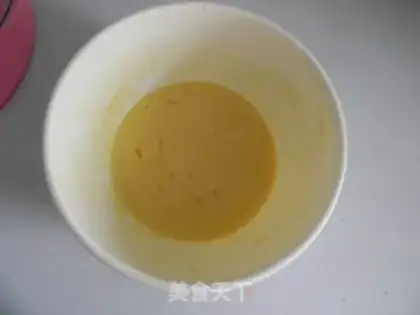 Make Nutritional breakfast, egg bun toast step 3