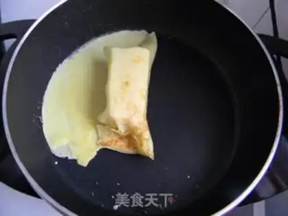 Make Nutritional breakfast, egg bun toast step 11