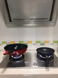 Make Garlic eggs step 1