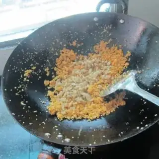 Make Garlic carp seeds step 6