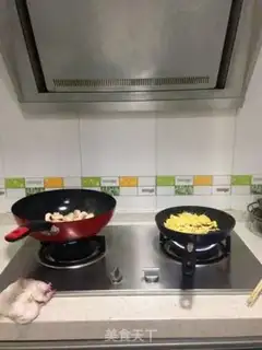 Make Garlic eggs step 4