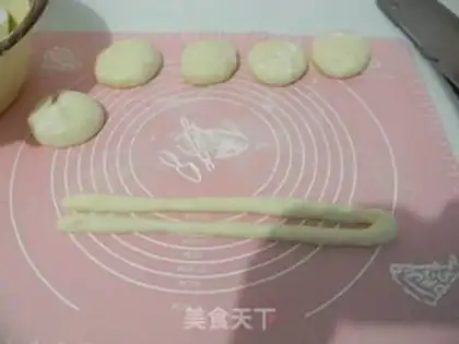Make White rabbit step 1