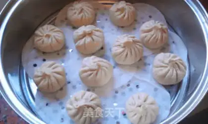 Make Squeeze meat buns step 8