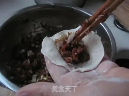 Make Beef buns onions step 6