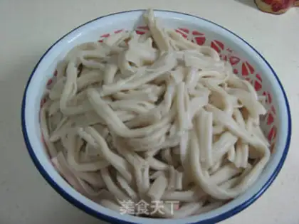 Make The sauce, the noodles step 2