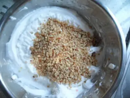 Make Chocolate ice cream cake step 3