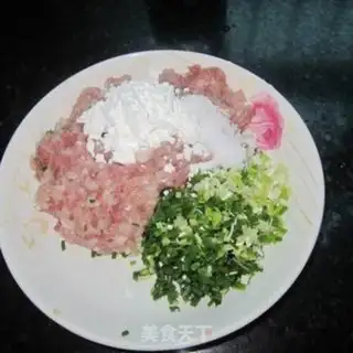 Make Little belly roll step 1