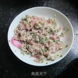 Make Little belly roll step 2