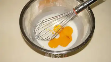 Make Fruit cream cake step 1