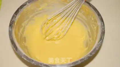 Make Fruit cream cake step 3