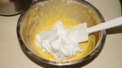 Make Fruit cream cake step 9