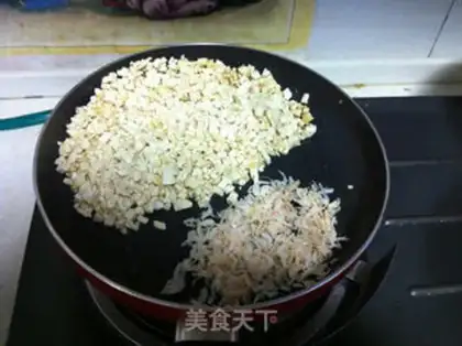 Make Spam by the potato flower step 1