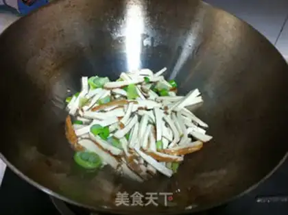 Make The green bean sprouts step 3