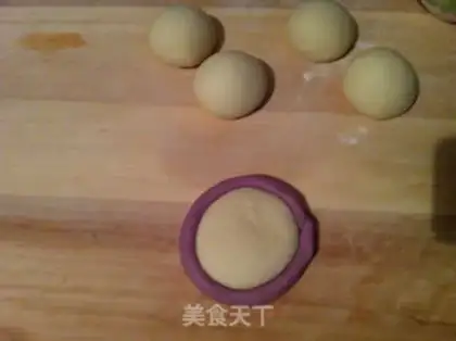 Make Spam by the potato flower step 5