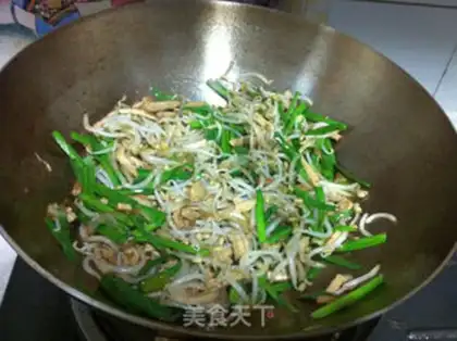 Make The green bean sprouts step 7