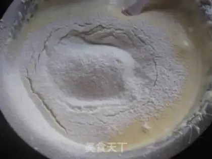 Make A sponge cake step 6