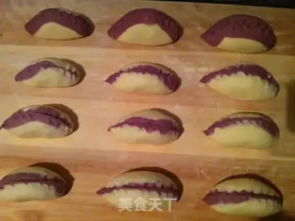 Make Spam by the potato flower step 9