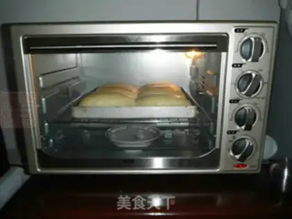 Make Burn the salad and bread step 9