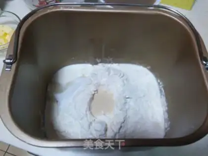 Make Rose bread step 1