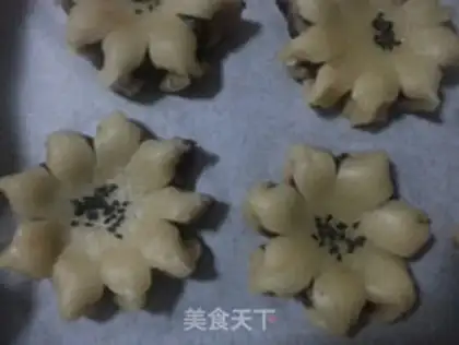 Make Nine lotus step 16