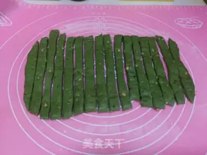 Make Rose bread step 13