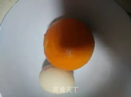 Make Orange steamed eggs step 0