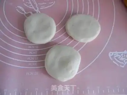 Make Home-based egg chubby step 4