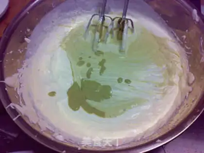 Make Cranberry green cheesecake step 10