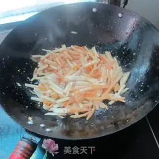 Make The radish fried the dried fish step 7