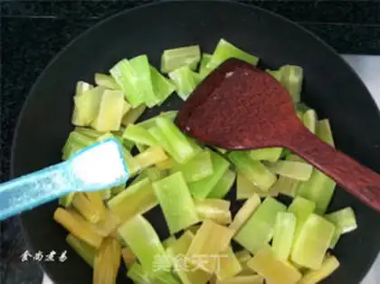 Make Beef fried beef step 12