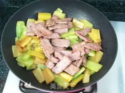 Make Beef fried beef step 14
