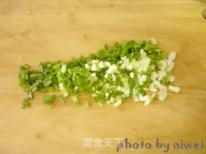 Make Onion dragonfish step 7