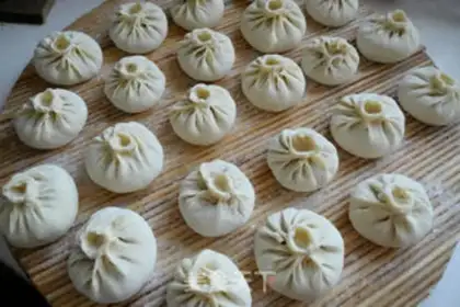 Make Piggy pork buns step 12