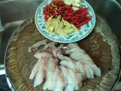 Make Spicy fish step 1