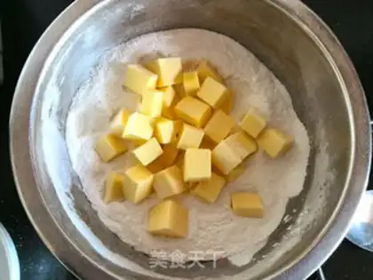 Make Panda cookies step 2