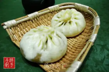 Make Piggy pork buns step 15