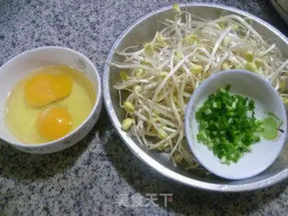 Make Eggs and sprouts step 0
