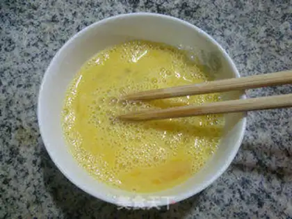 Make Eggs and sprouts step 2